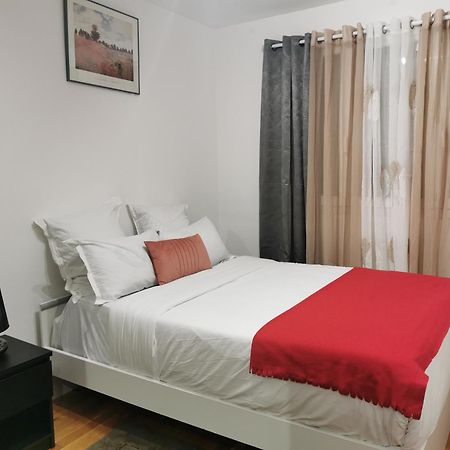 Appartement Meubles A Villeurbanne Lyon ภายนอก รูปภาพ